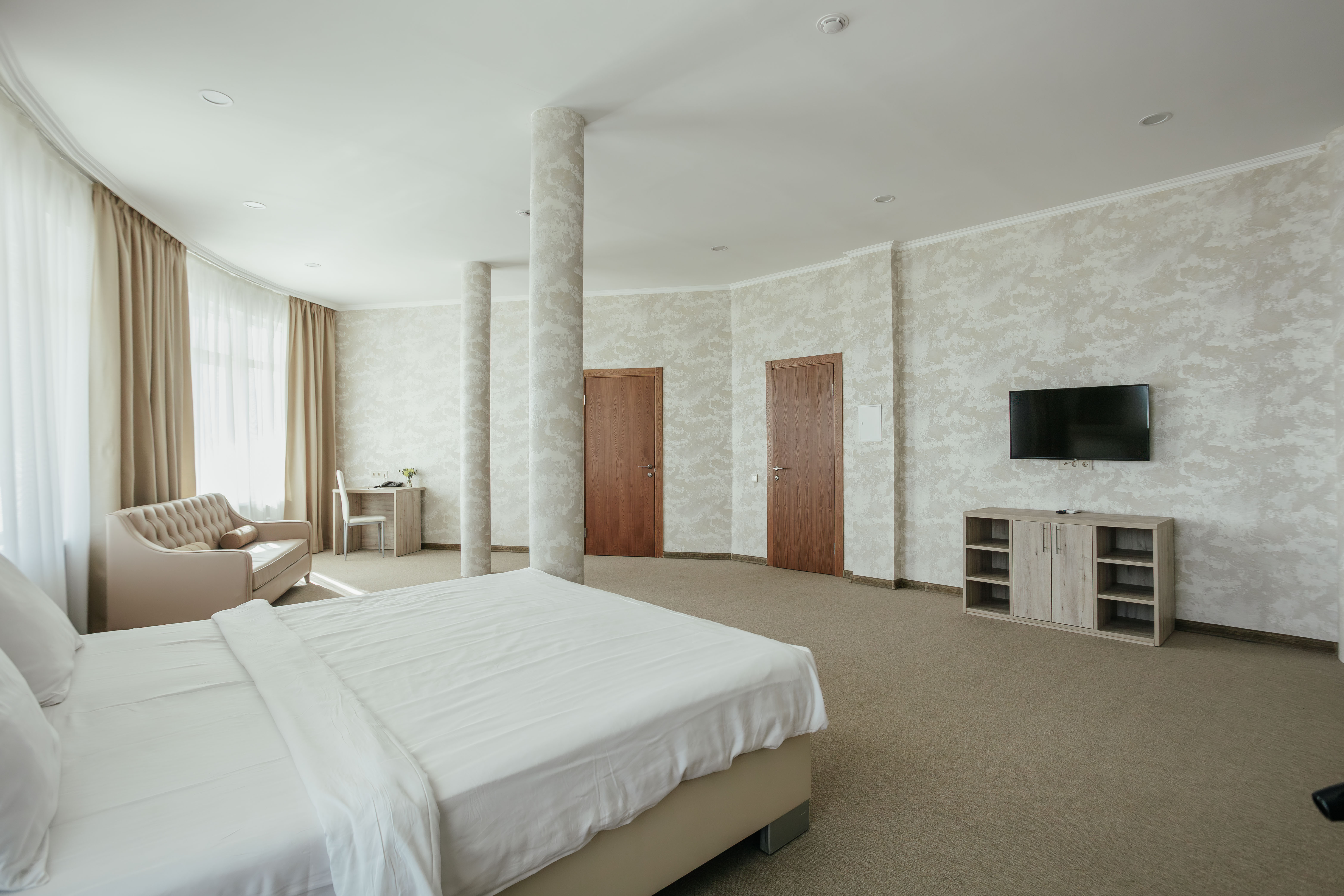 Супериор с балконом вид на морскую сторону