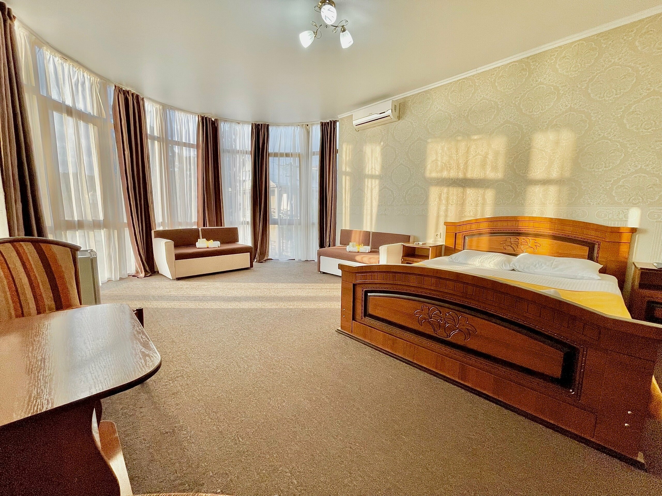 Четырехместный номер с видом на море