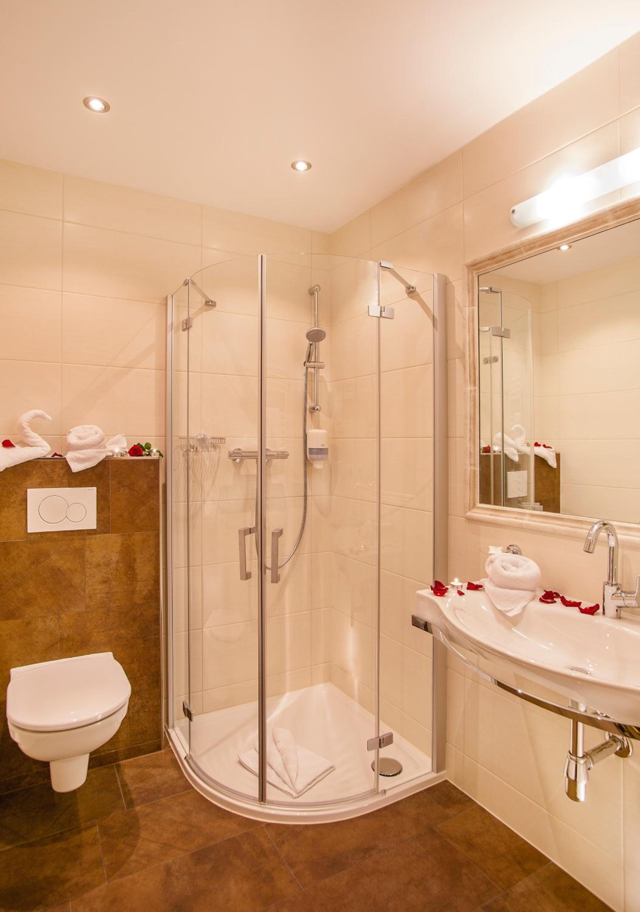 Classic Double Room with Balcony