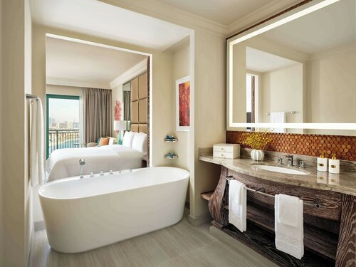 Imperial Club Queen Room -  Palm View в Atlantis The Palm