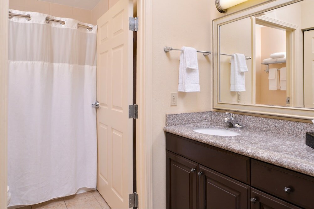 Suite, 1 Bedroom, Kitchen