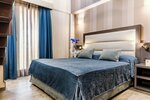Triple con terraza 2 в Hotel Reina Cristina