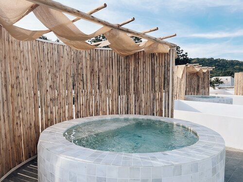 Pacific Green Ocean Villa в Rimtalay Resort Koh Larn