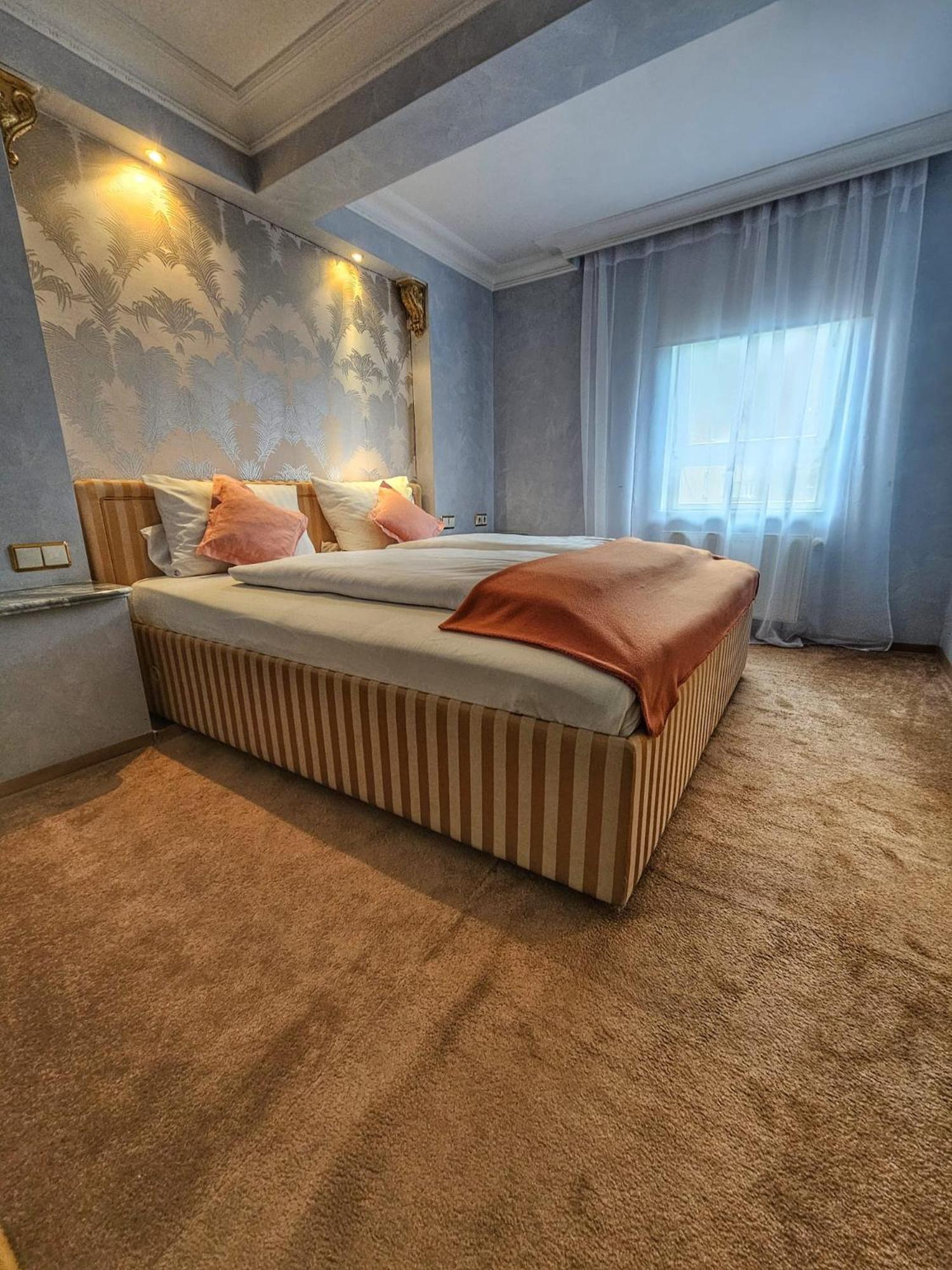 Junior Suite with Balcony