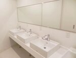 Общее спальное помещение, только для женщин (For One Bed - 12 Beds Room) в Santiago Guesthouse Kyoto