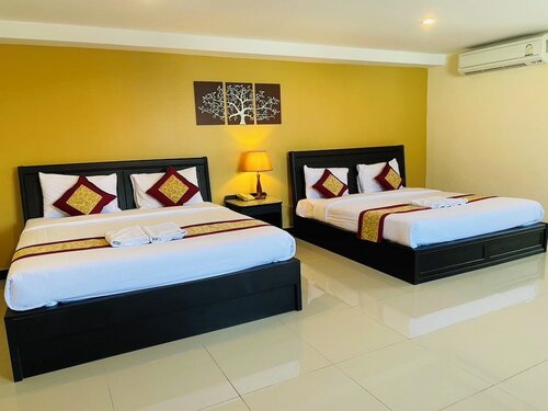 Quadruple Room в The Grand Day Night