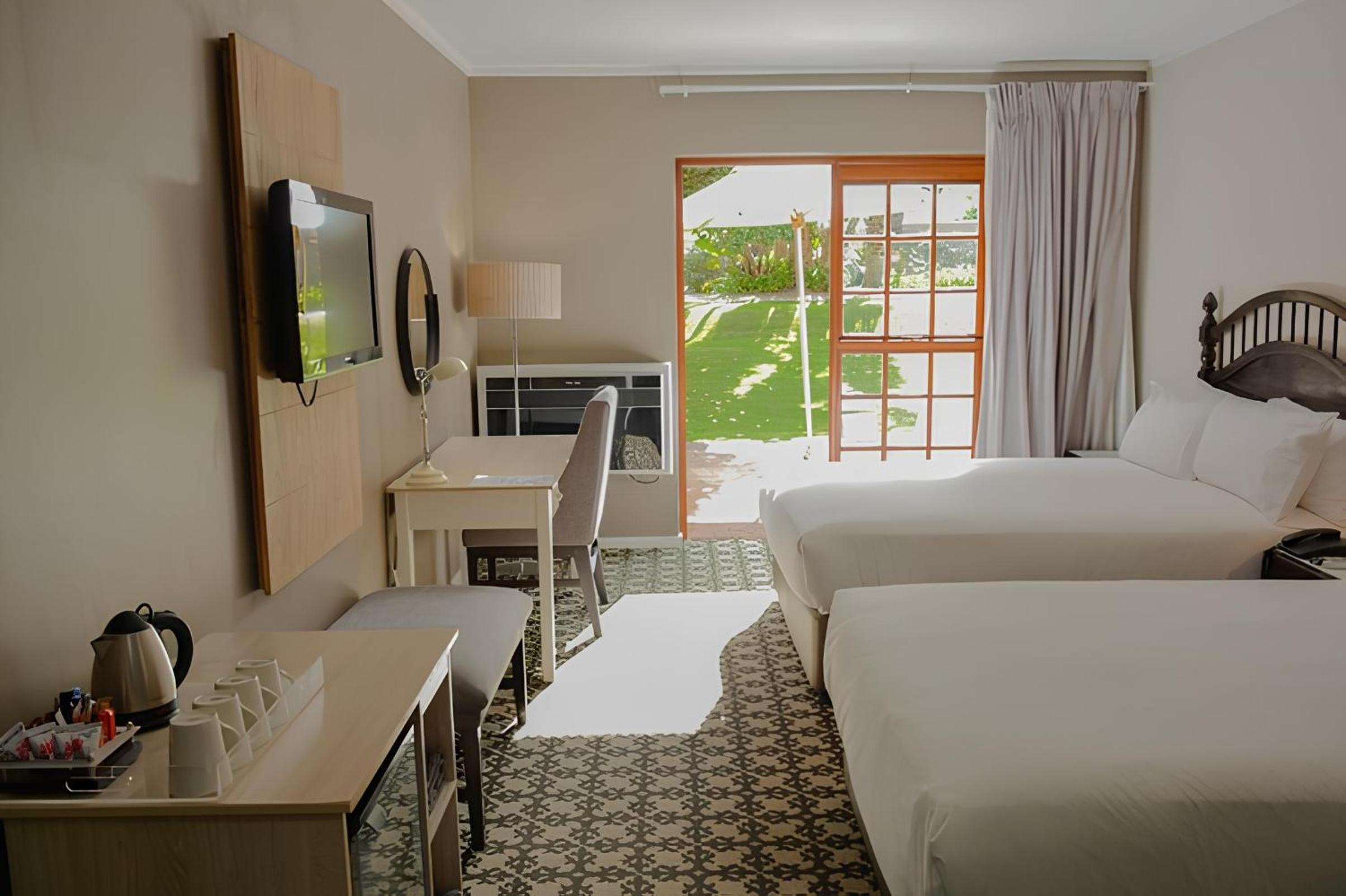 Superior Double or Twin Room with Pool View