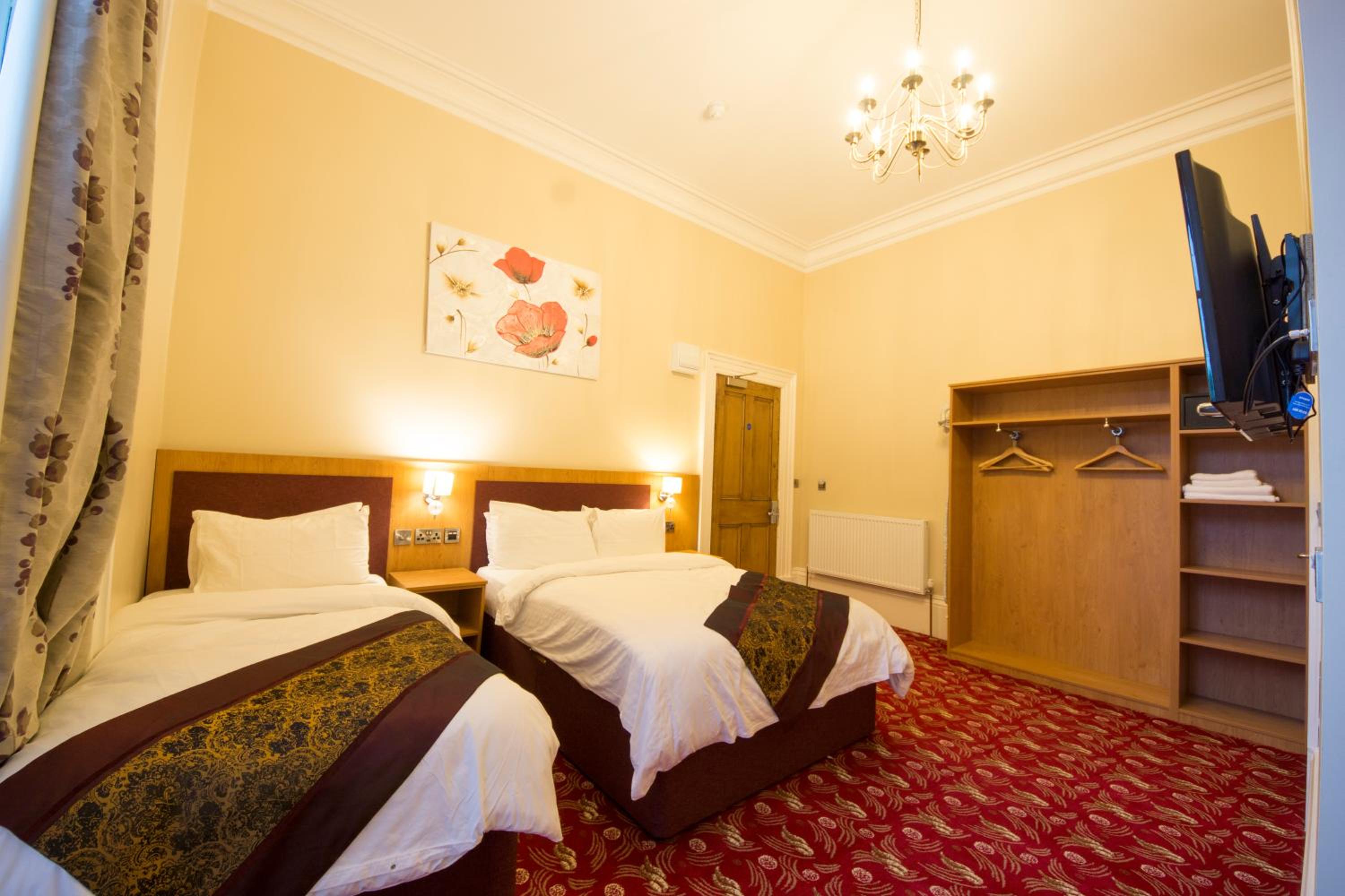 Twin Room