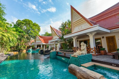 Villa Pool Access with FREE THB 1,000 Net Resort Credit per night в Santhiya Tree Koh Chang Resort