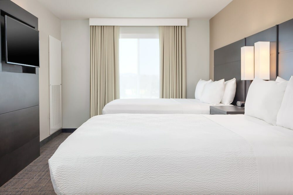 Suite, Multiple Beds