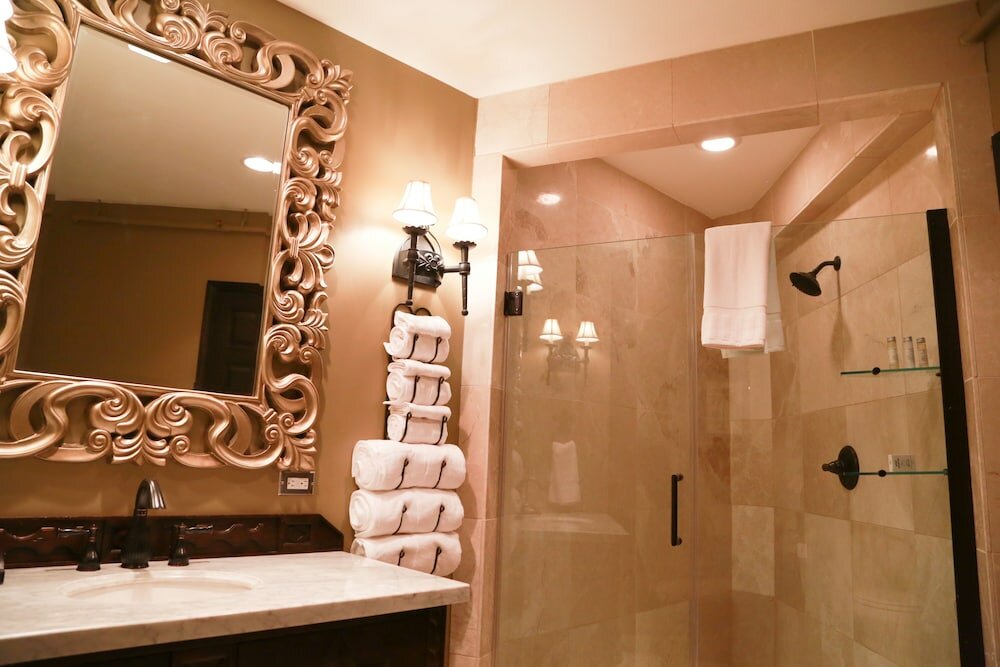 Luxury Room, 1 King Bed
