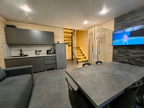 Дом Квадро Макс 14 с двумя спальнями и террасой на крыше (посещение бани и бассейна оплачивается отдельно)