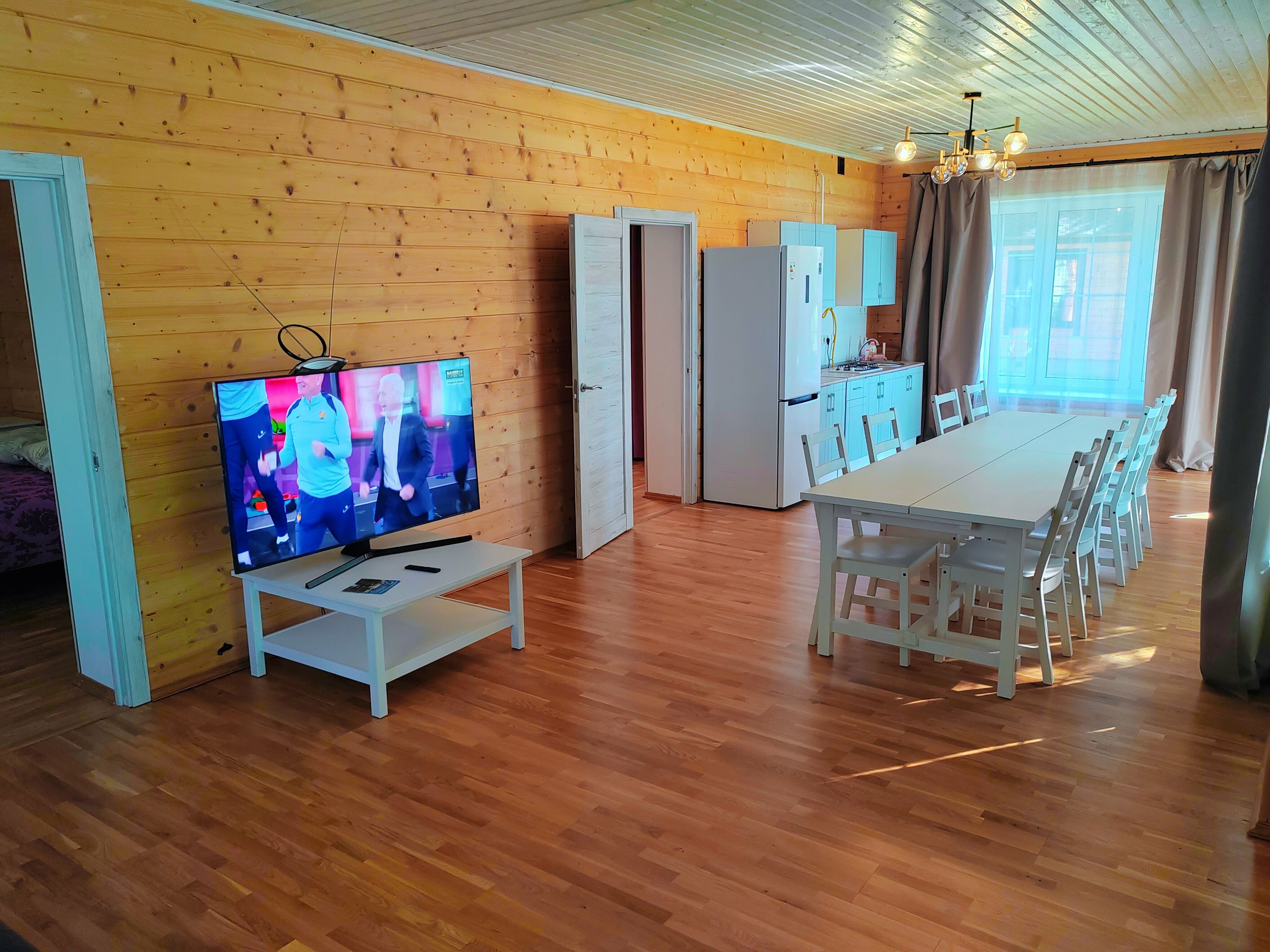 Коттедж с видом на озеро