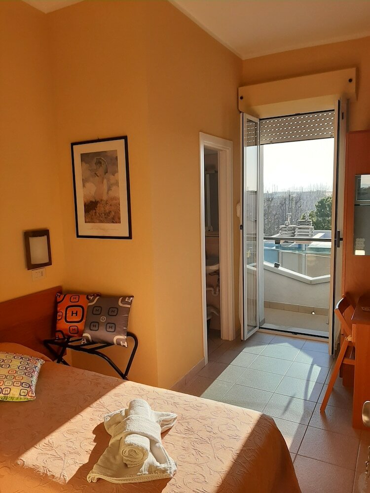 Economy Single Room, Balcony