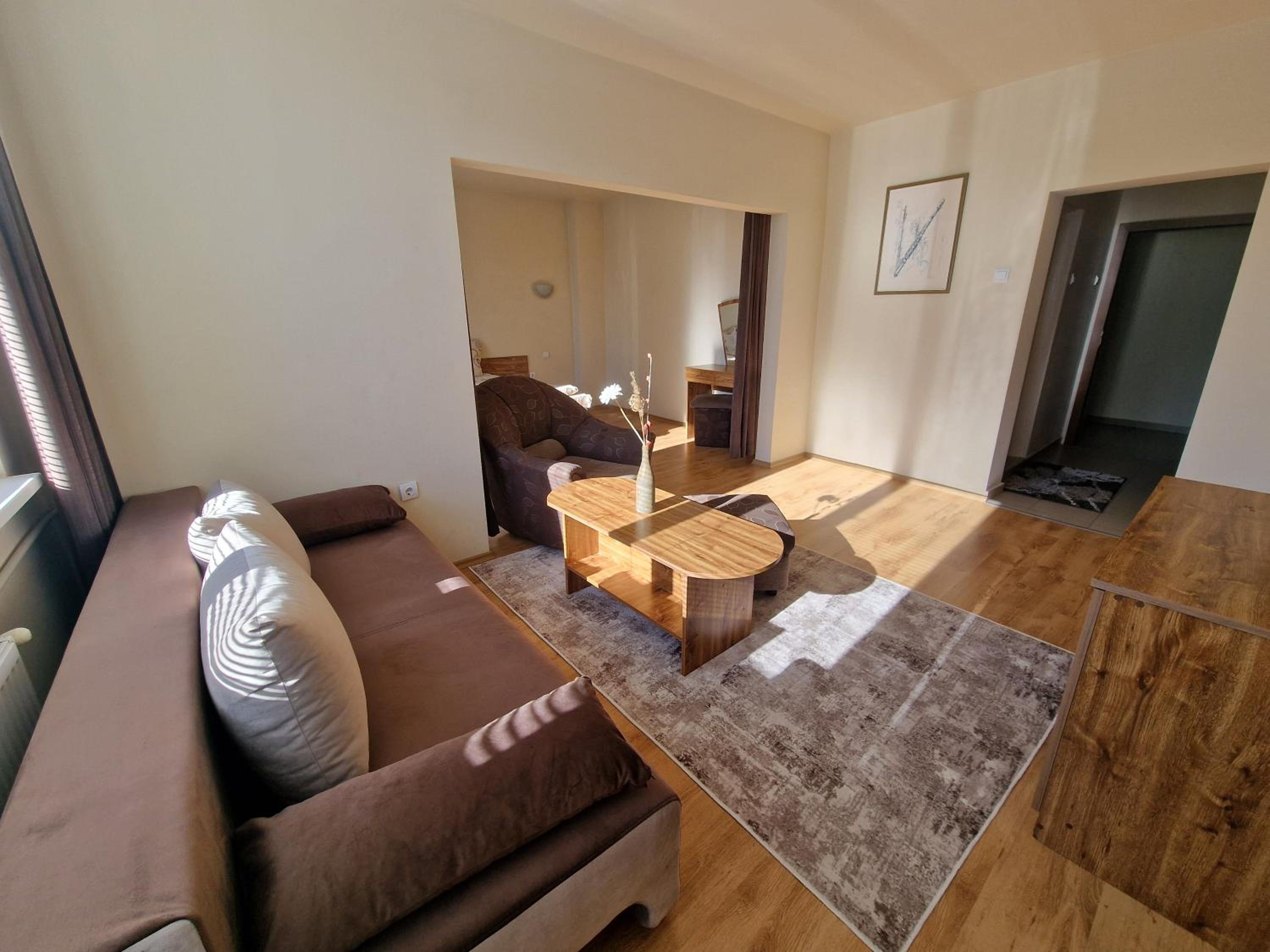 King Studio with Sofa Bed