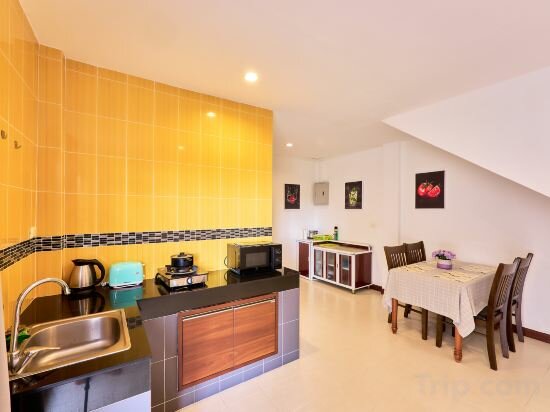 Deluxe Family Room