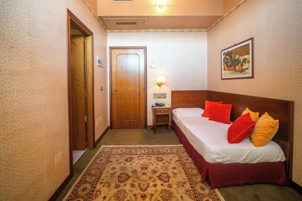 Basic Single Room