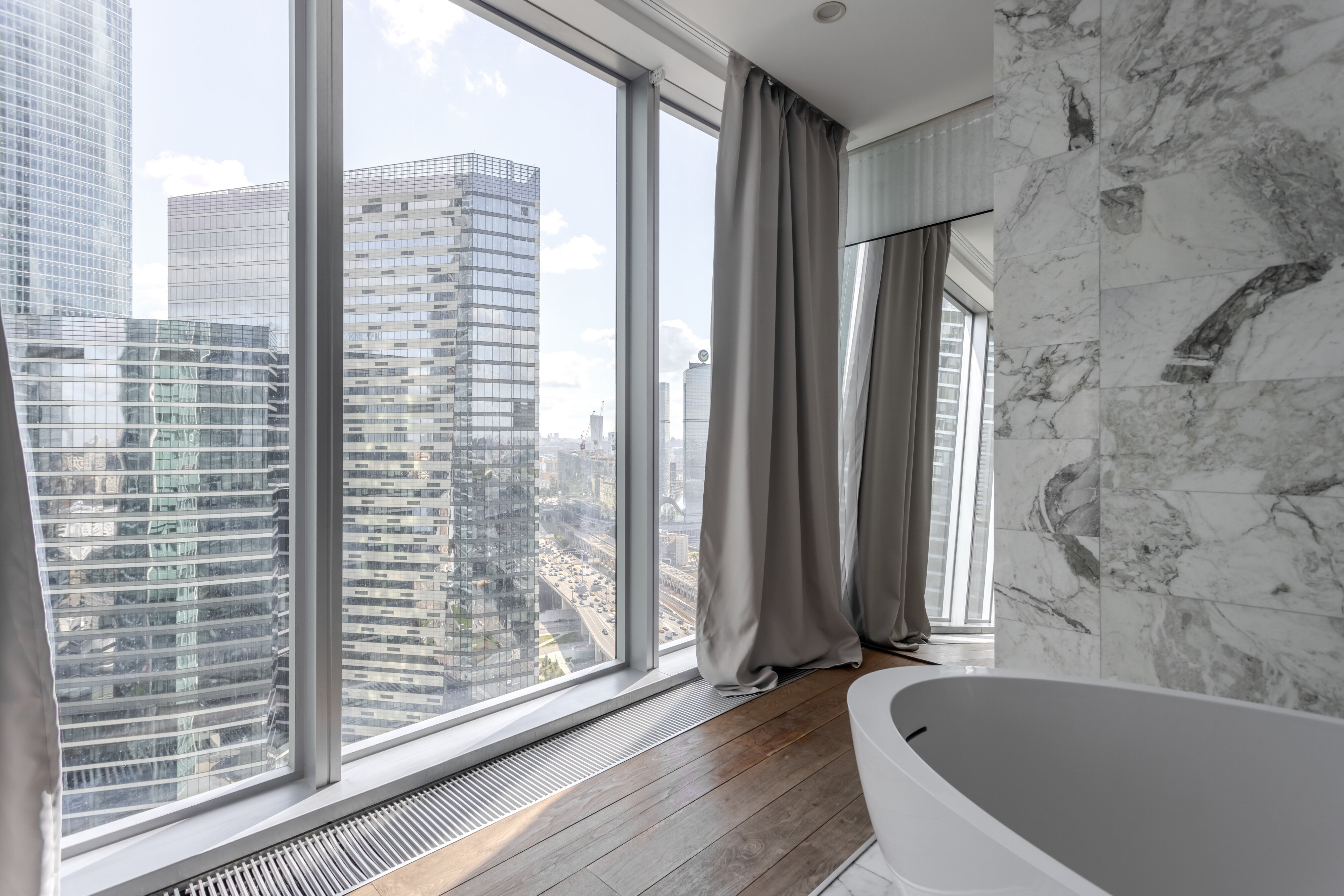 BathView Apartment