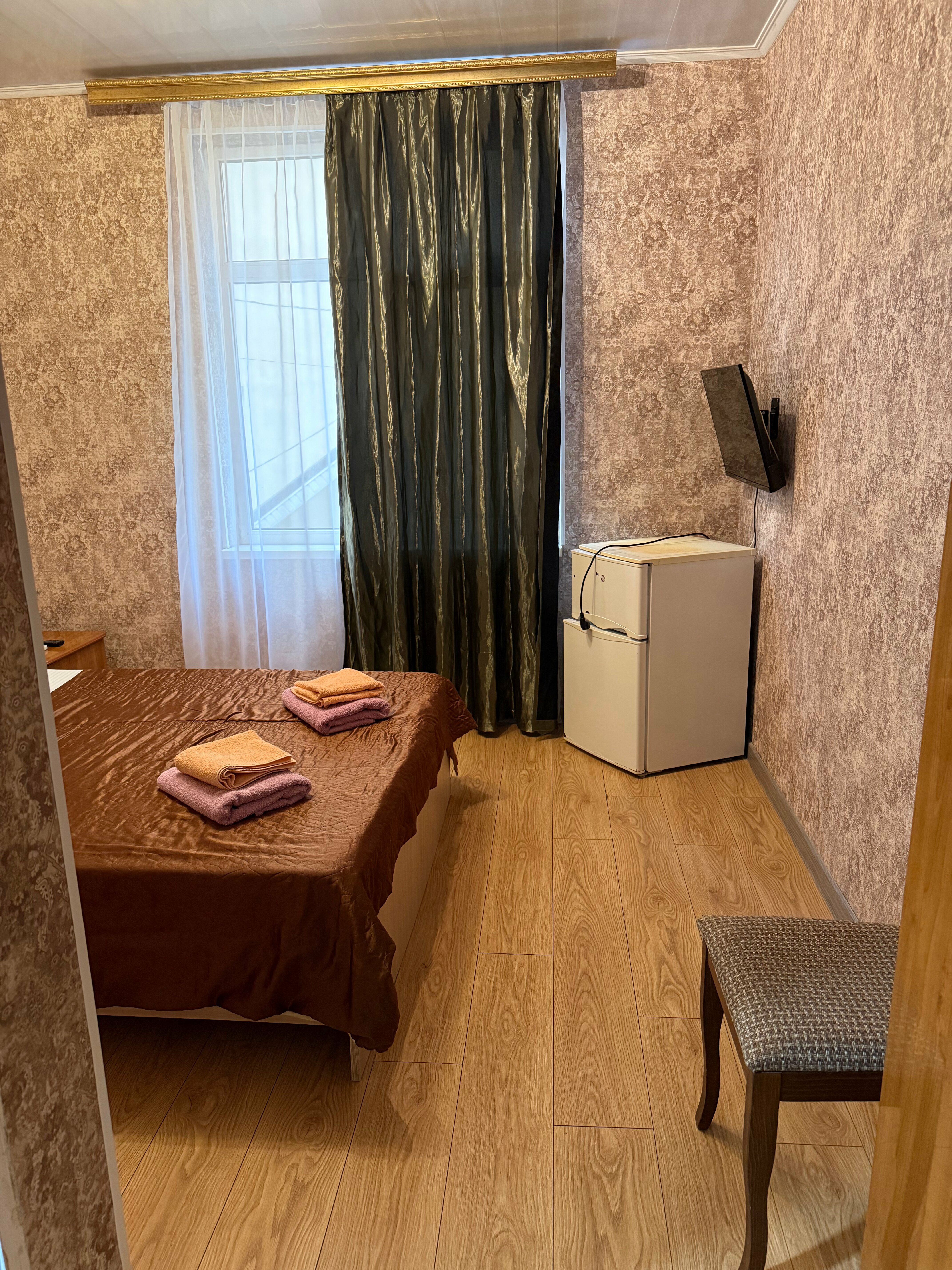 Двухместный стандарт с одной кроватью и балконом