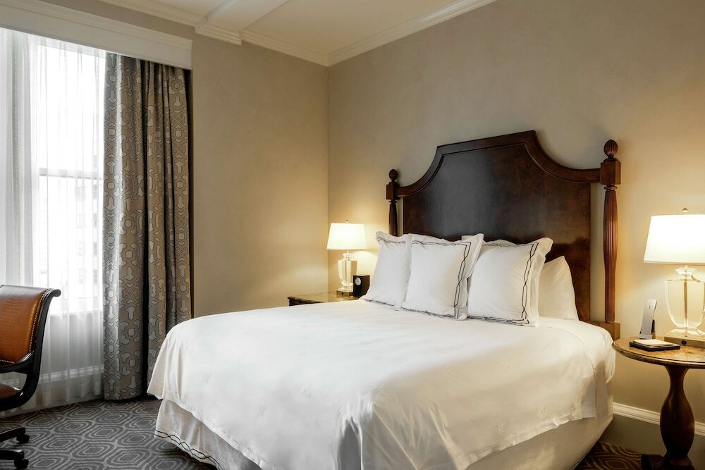 One King Bed, Non-Smoking