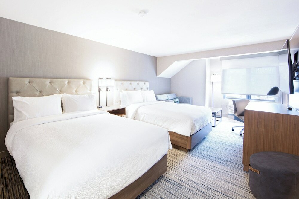 Room, Multiple Beds