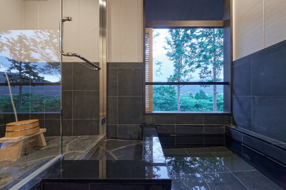 Japanese Twin Room With Private Open-Air Bath