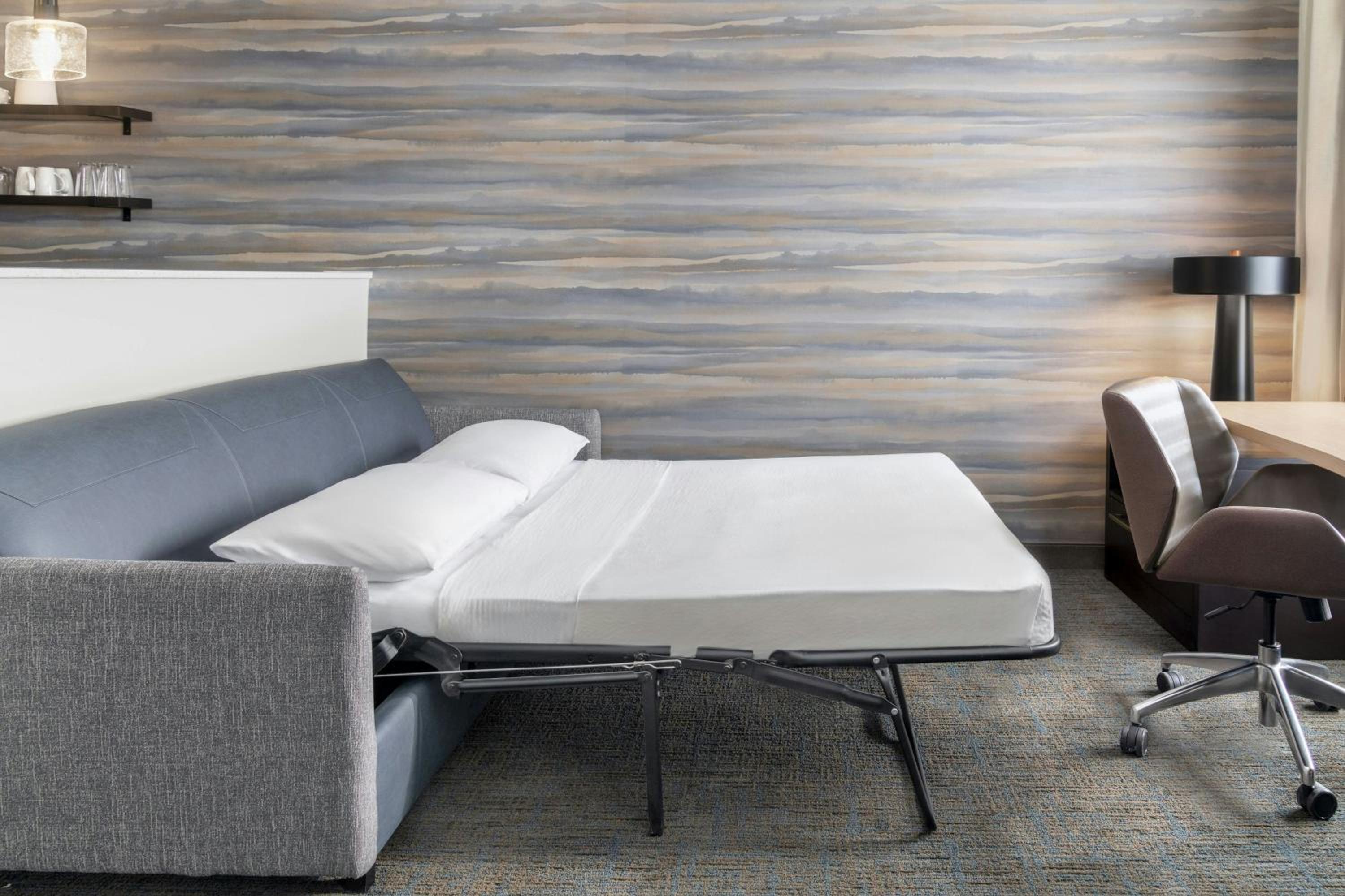 King Studio with Sofa Bed
