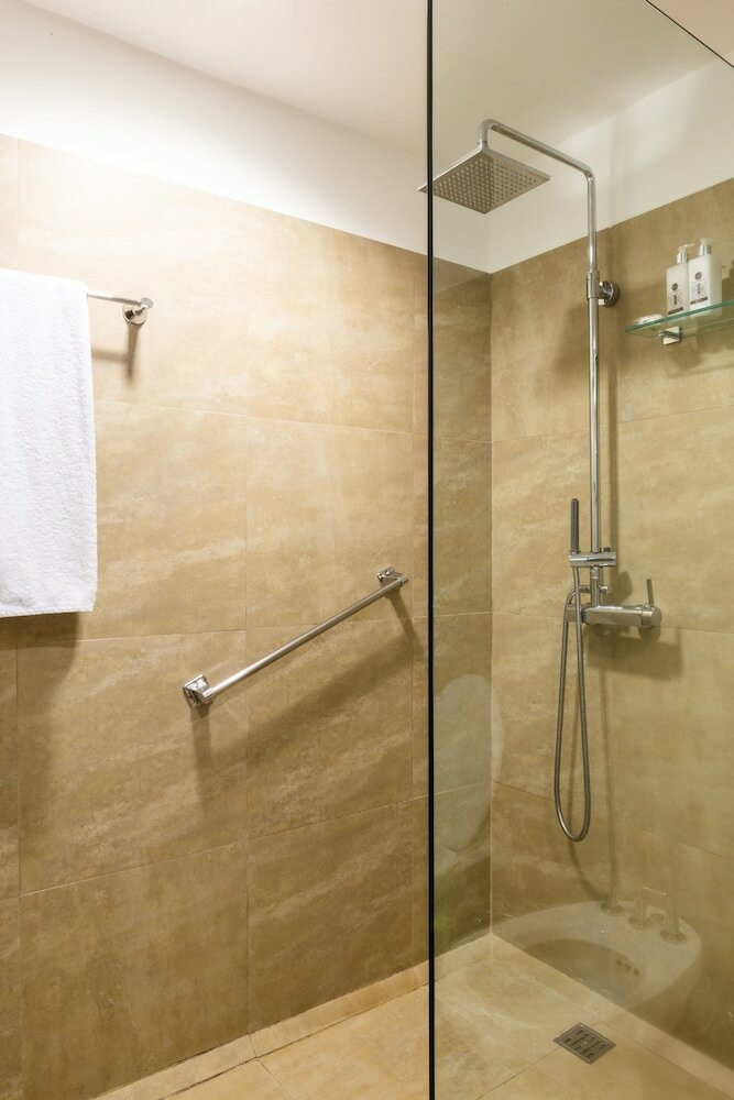 Deluxe Room, 1 Queen Bed