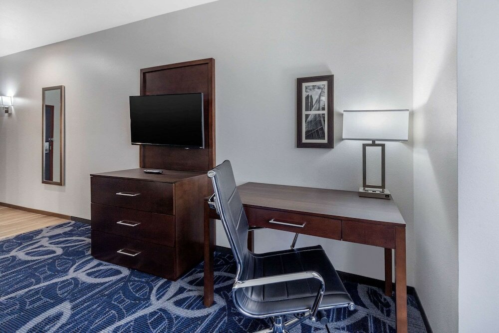 Room, 1 King Bed, Accessible, Non Smoking