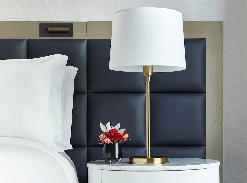 Club Deluxe Room, 1 King Bed, Non Smoking