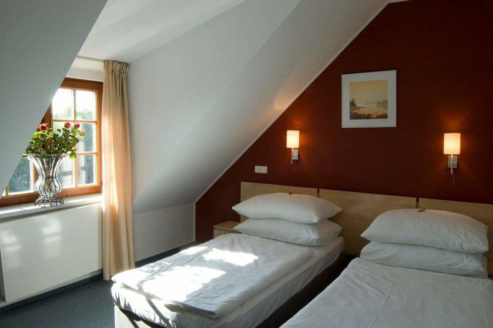 Basic Double Room