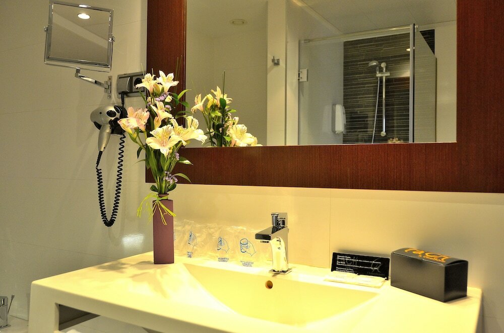 Basic Double Room