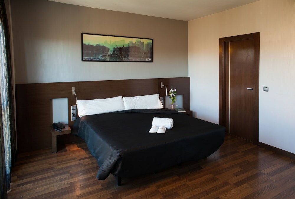 Basic Double Room