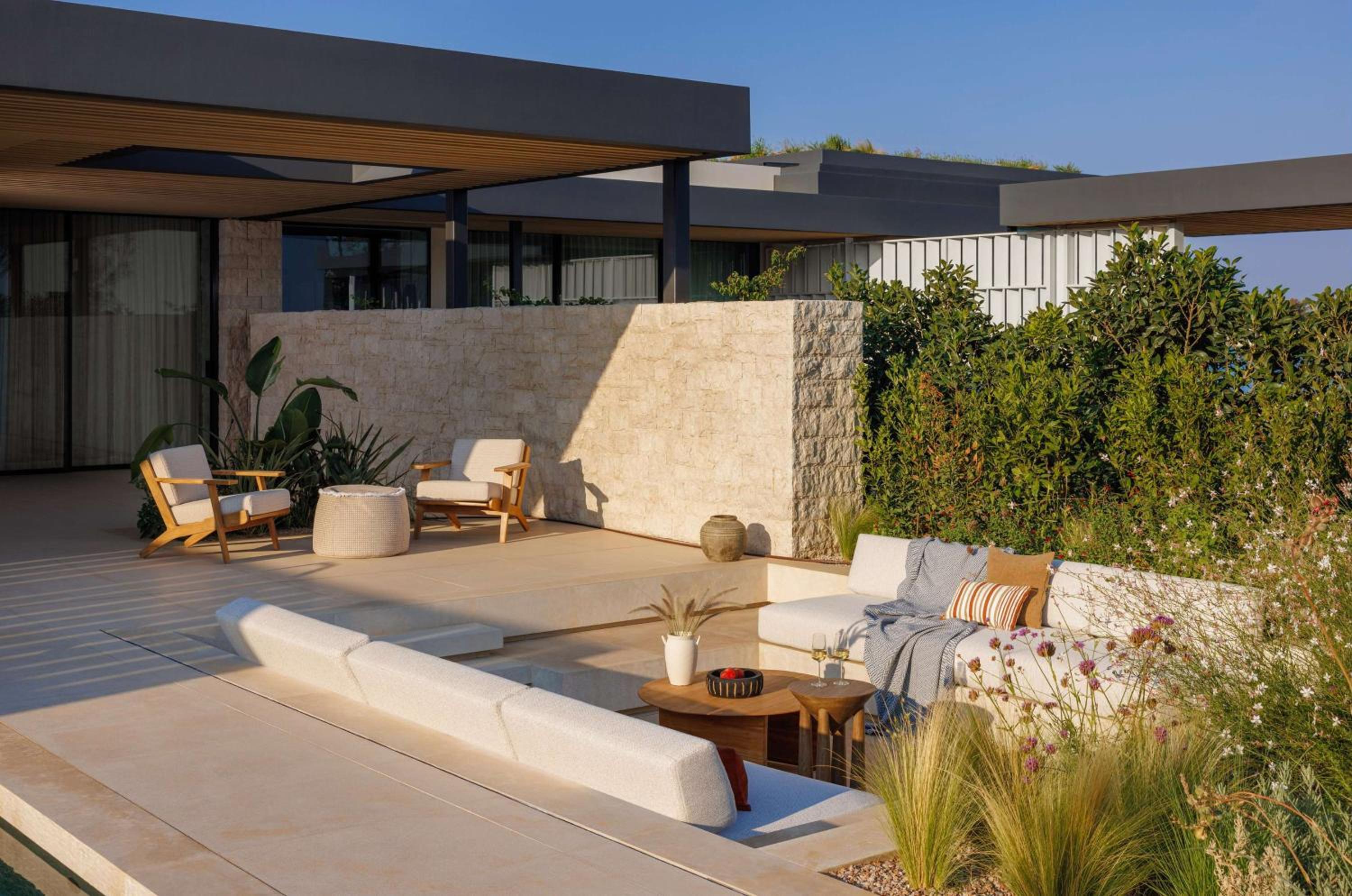 Two-Bedroom Suite - Beachfront