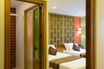 Grand Deluxe Twin Room в Golden House Bangkok