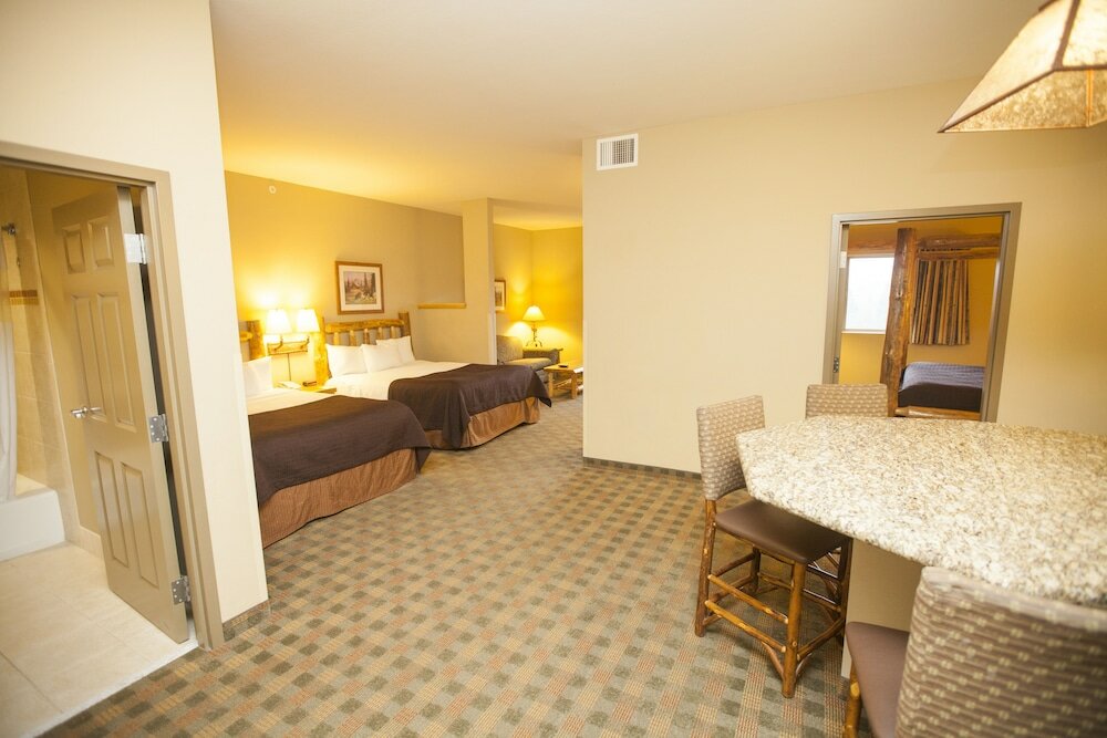 Majestic Bear - Water Park Included