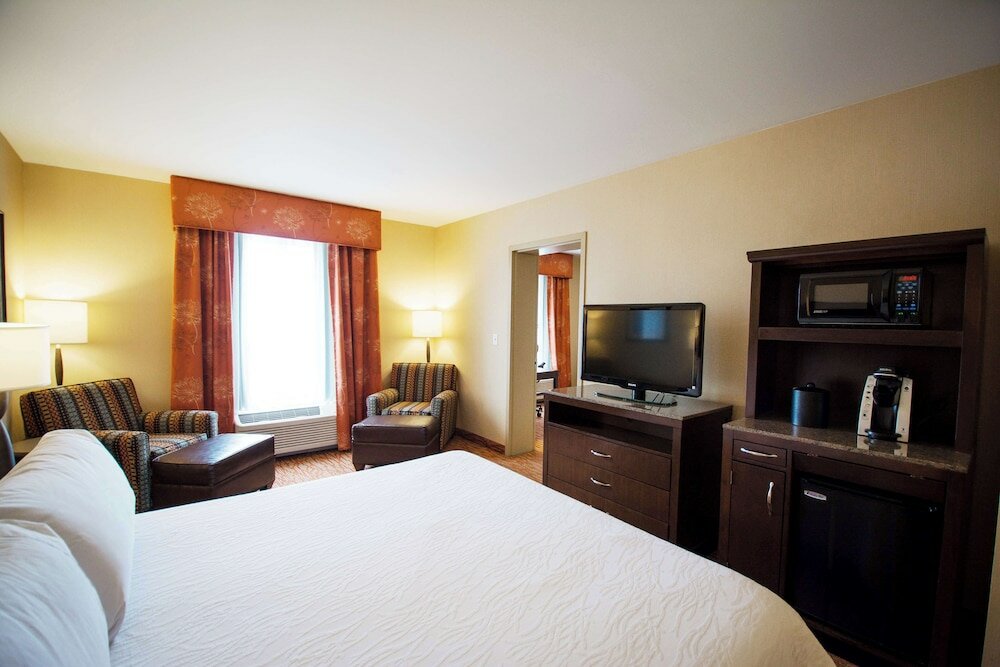 Business Suite, 1 King Bed