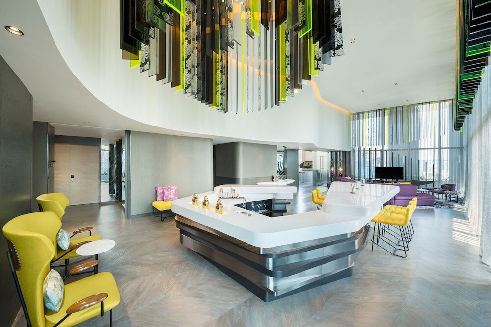Suite, 1 King Bed, Terrace