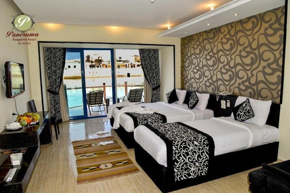 Lagoon Bungalow with Private Jacuzzi