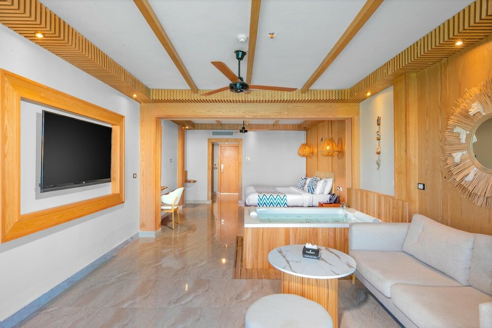 HoneyMoon Bungalow