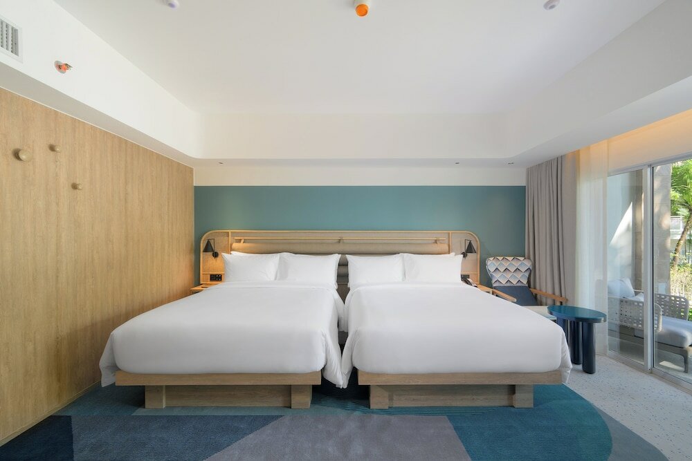 Premium Room, 2 Double Beds, Pool View (Deluxe)
