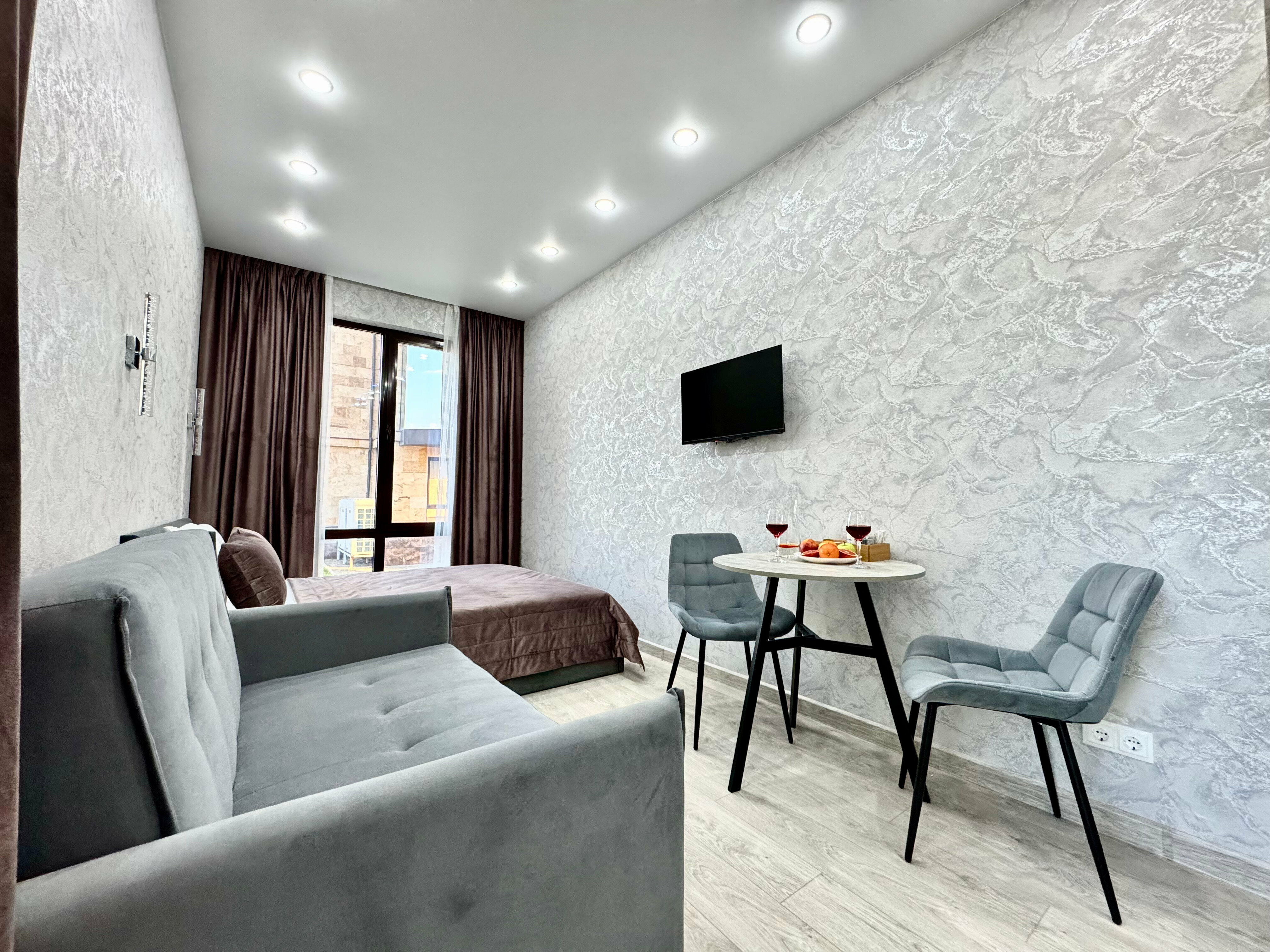 Стандарт с видом на море и бассейн