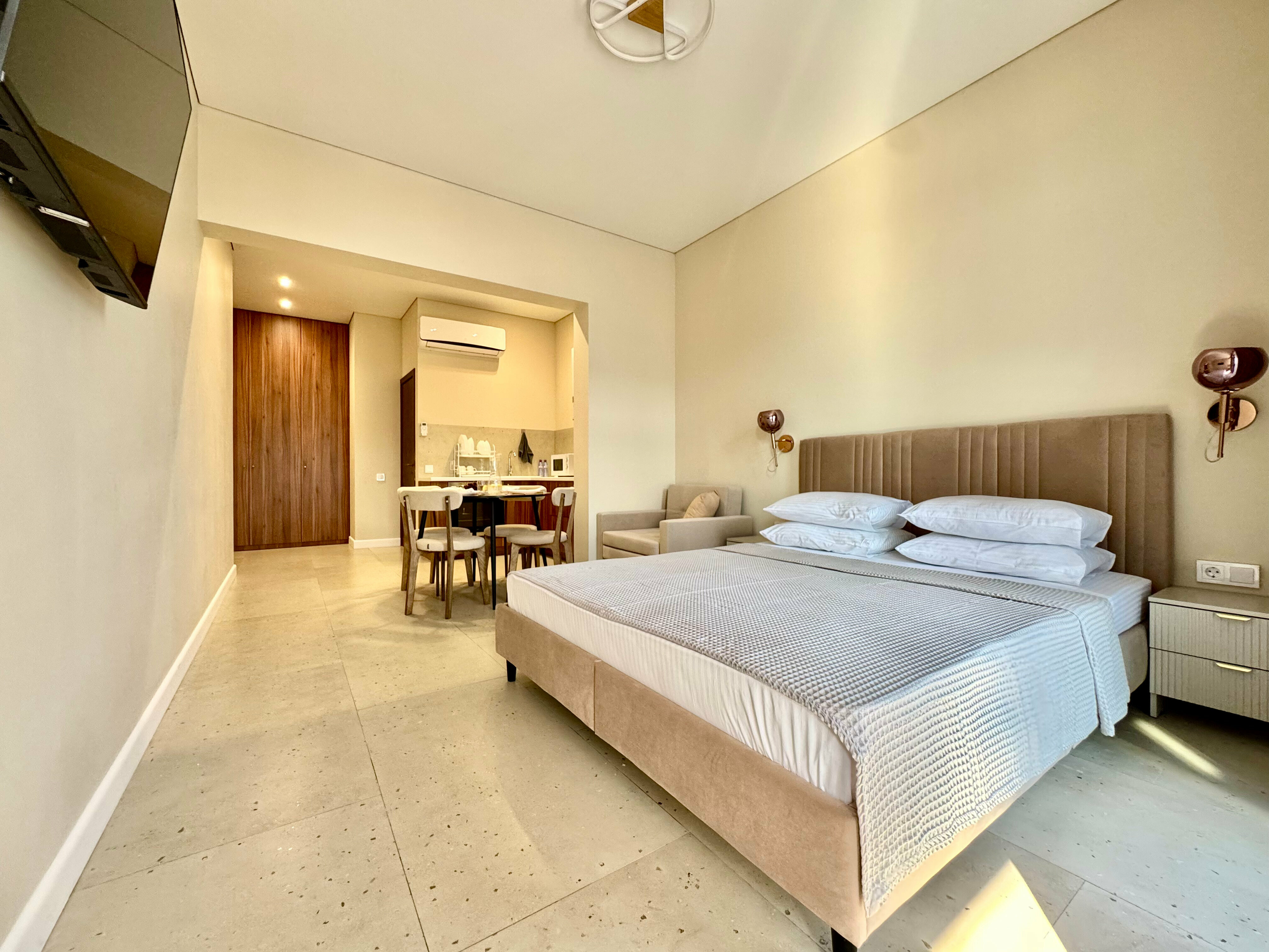 Люкс с видом на море и реку с балконом