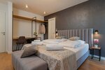 Двухместный номер «Делюкс» с 1 или 2 кроватями, балкон, вид на сад (3) в Seven Seas Residence