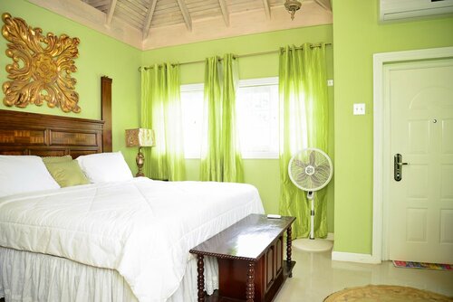 Номер, 1 двуспальная кровать «Кинг-сайз», балкон, первый этаж (Green Room) в Khastle Khodero