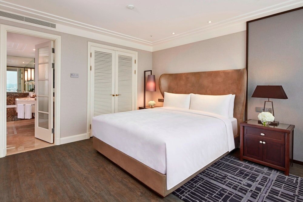 Griffin Suite