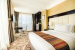 Deluxe Room, 2 Double Beds, Bathtub, City View в Best Western Premier Tuushin Hotel