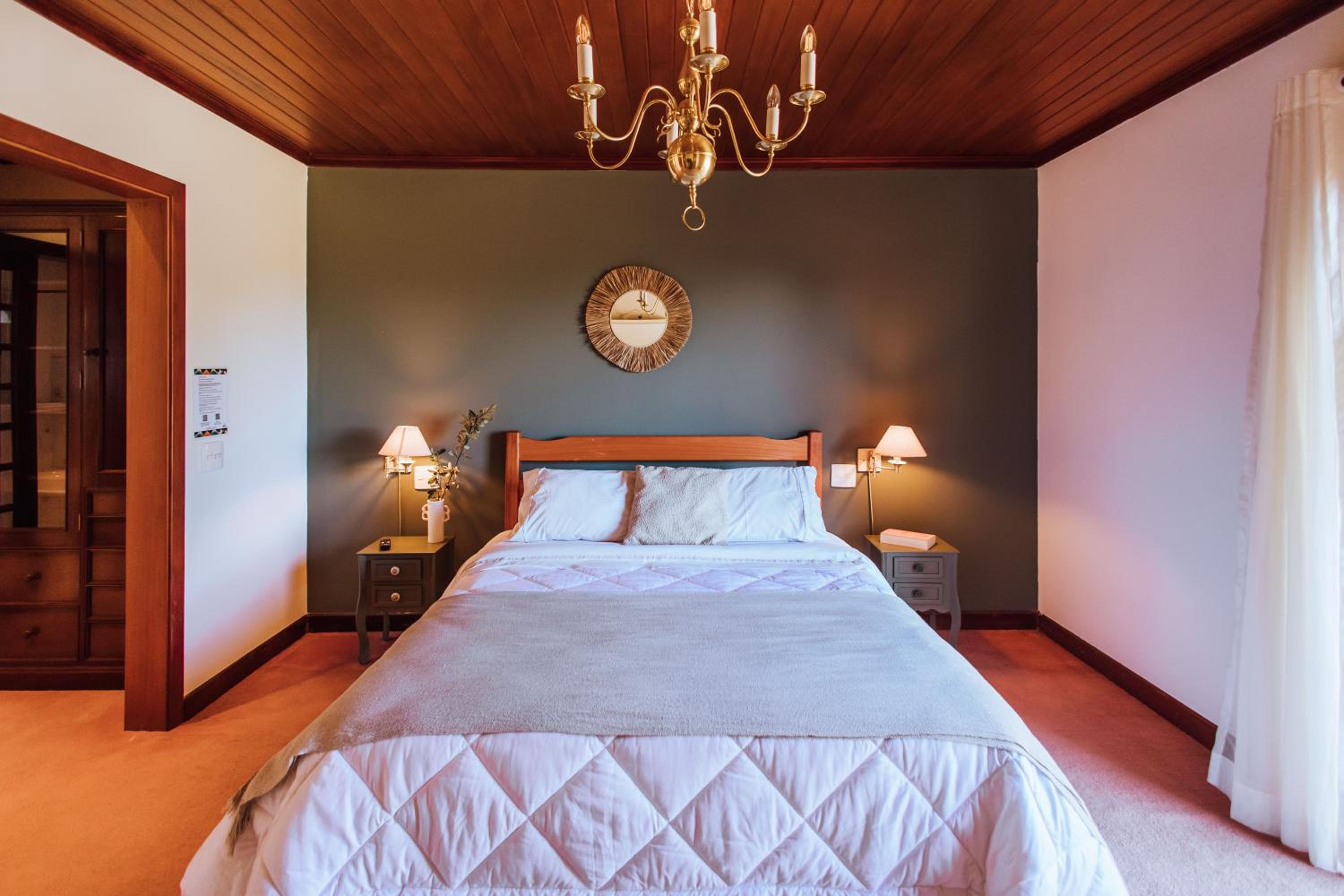King Suite with Spa Bath