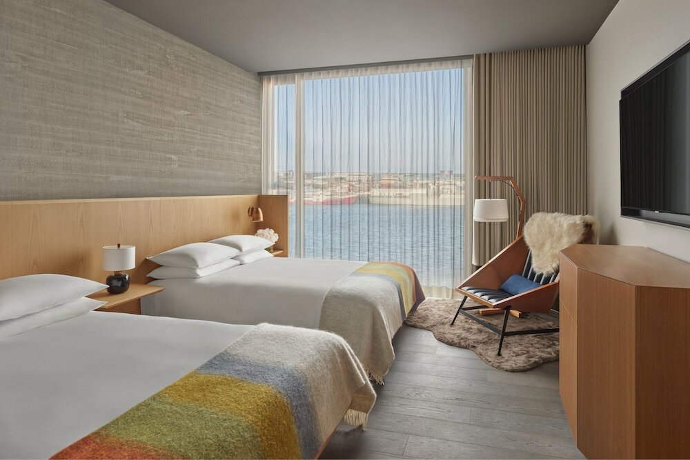 Room, 2 Queen Beds, Courtyard View