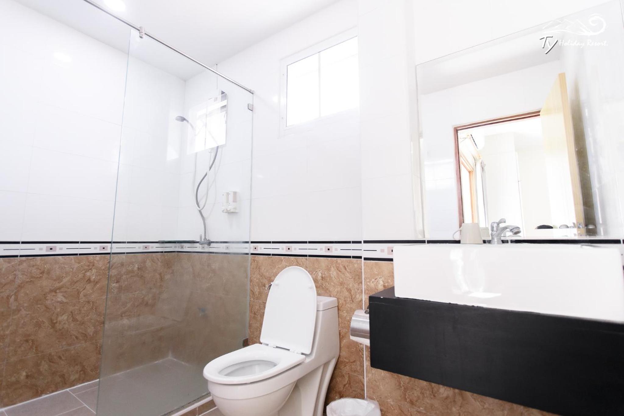 Seven-Bedroom Villa with Private Pool 236